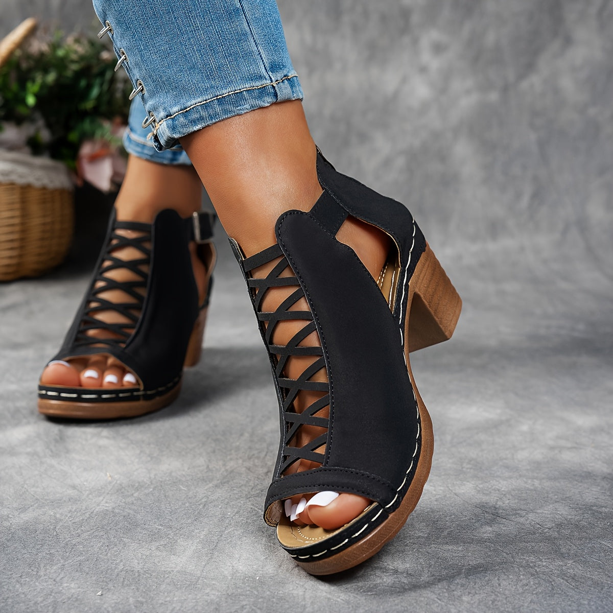 Nessa™ | Lattice-Heel Sandals