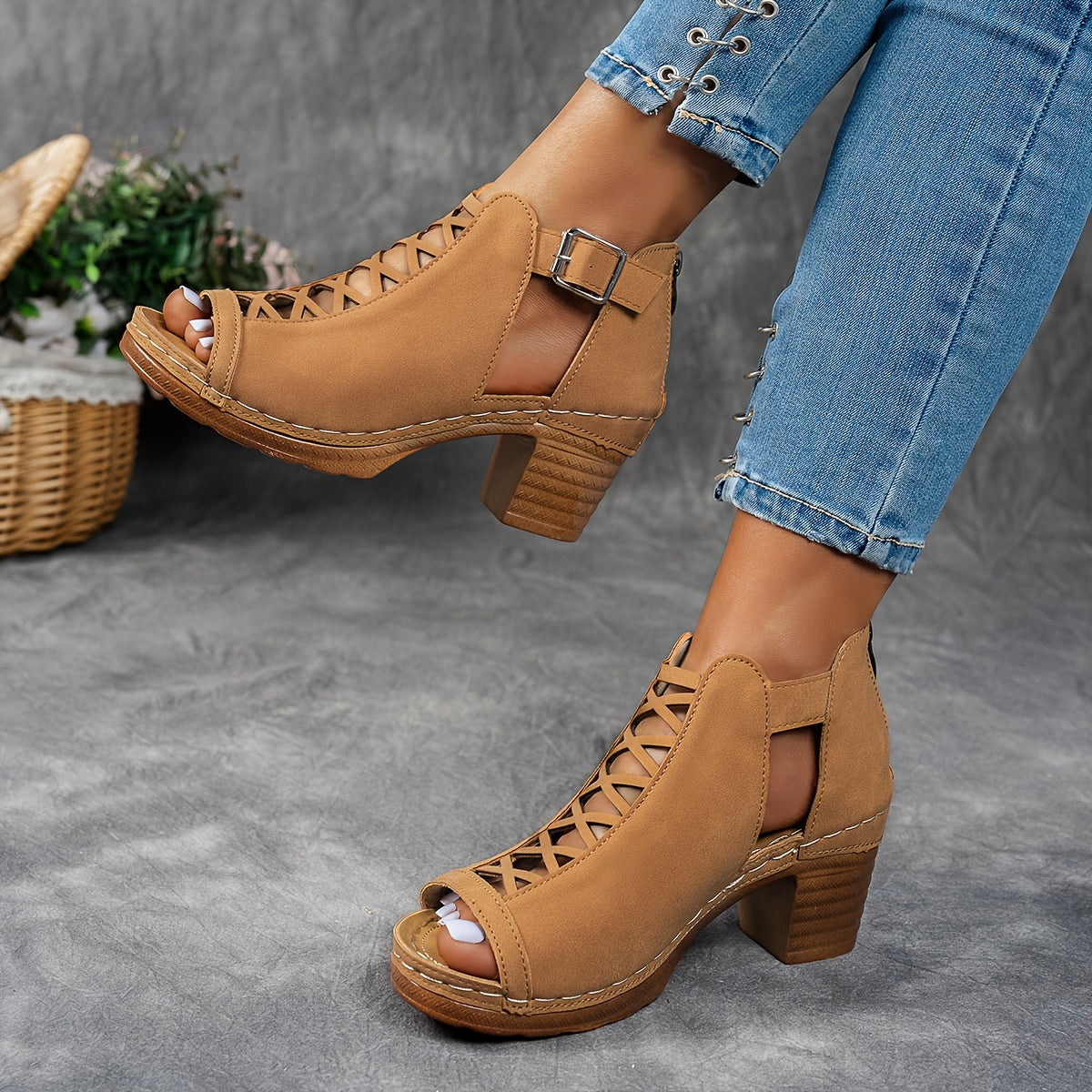 Nessa™ | Lattice-Heel Sandals