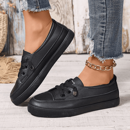 Élyna – Subtle Comfort for Effortless Steps
