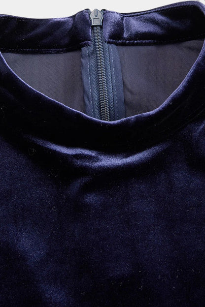 Zéliane Opulent Navy Blue Velvet Midi Dress